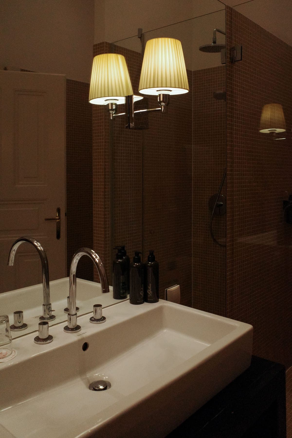 Altstadt Vienna, Violet Suite, photograph 6 by Sandrine Ceuppens